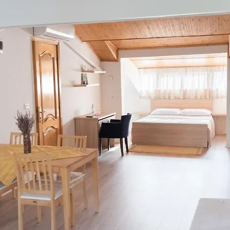 酒店 Artistic Blloku 3*