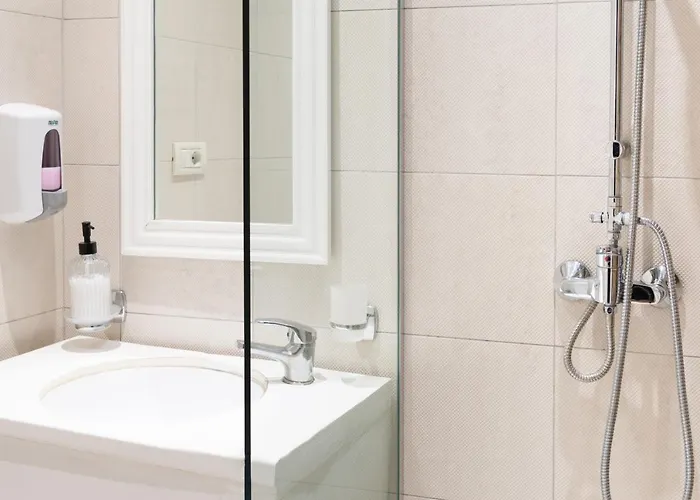 Szálloda Artistic Blloku 3*