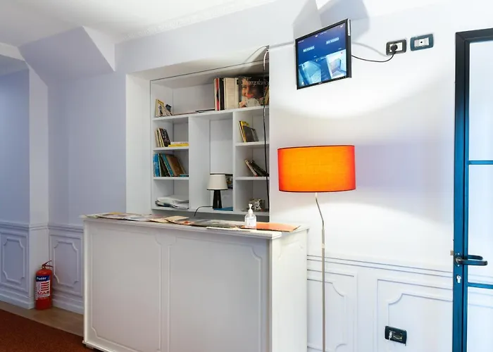 Hotel Artistic Blloku 3*