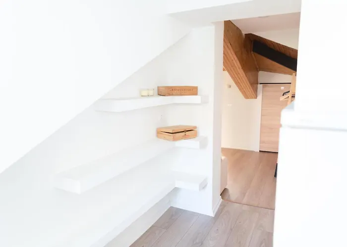 Szálloda Artistic Blloku Tirana