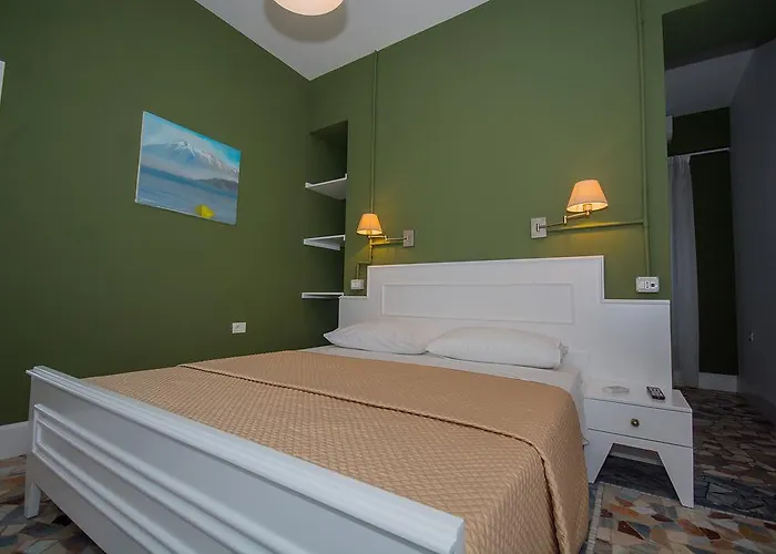 Szálloda Artistic Blloku 3*