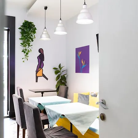 Artistic Blloku 3* Tirana