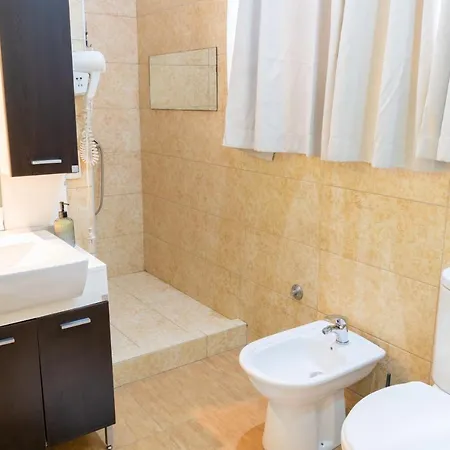 Artistic Blloku 3* Tirana