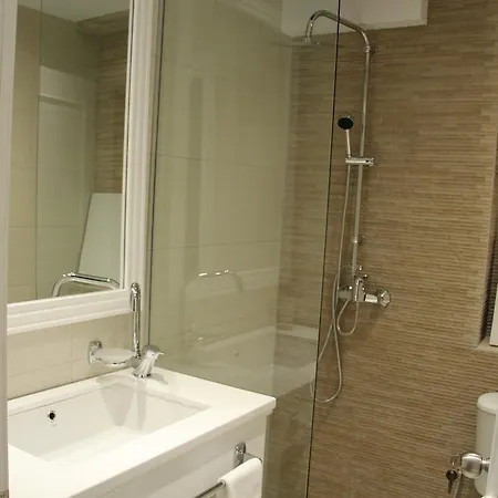 Hotel Artistic Blloku 3*