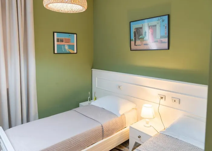 호텔 Artistic Blloku 3*