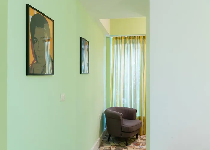 Artistic Blloku 3* 티라나